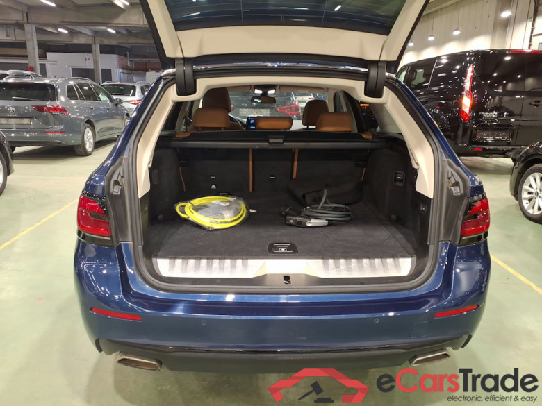 BMW 5 SERIES TOURING 2.0 520E TOURING AUTO #3