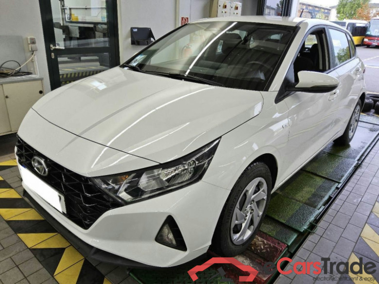 HYUNDAI i20  #1