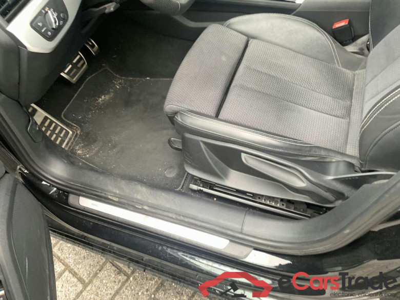 AUDI A4 Avant 35 TFSI Business Edition S line S tronic #6