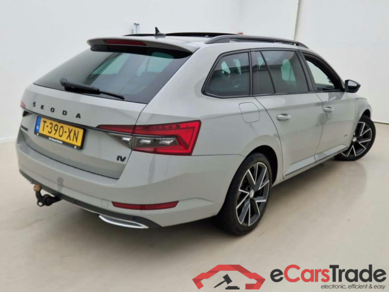 SKODA Superb Combi 1.4 TSI iV Sportline Bns. DSG #2