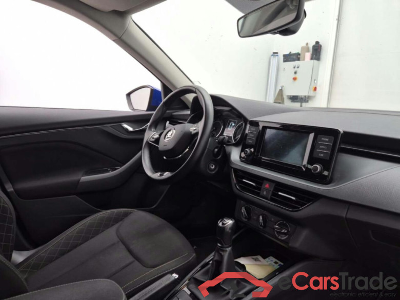 SKODA Kamiq 1.0 TSI Ambition #3
