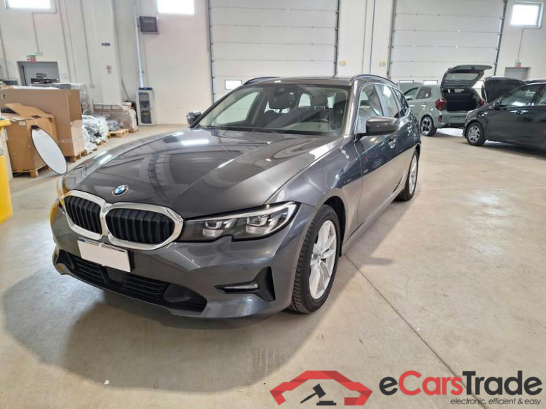 BMW SERIE 3 / 2018 / 5P / STATION WAGON 318D 48V BUSINESS ADVANTAGE TOURING AUTO