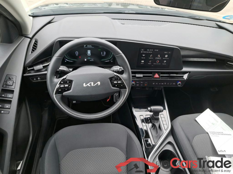KIA Niro / 2022 / 5P / crossover 1.6 GDi HEV 104kW (141CV) Concept #3