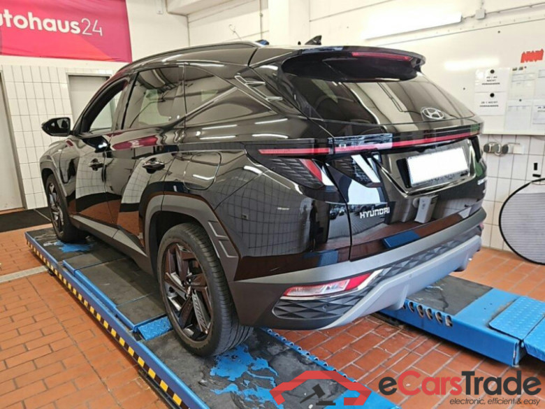 HYUNDAI Tucson  #4