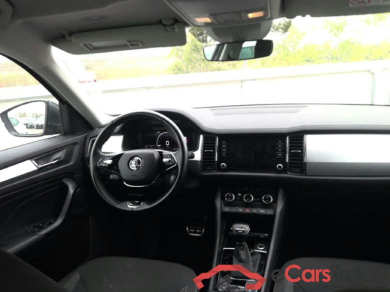SKODA Kodiaq / 2021 / 5P / todoterreno 2.0 TDI 110KW (150cv) DSG 4x4 Ambition #3