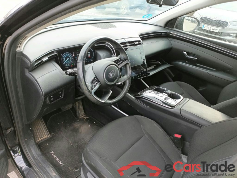 HYUNDAI Tucson / 2020 / 5P / todoterreno 1.6 TGDI PHEV 195kW Maxx Auto 4X4 #3