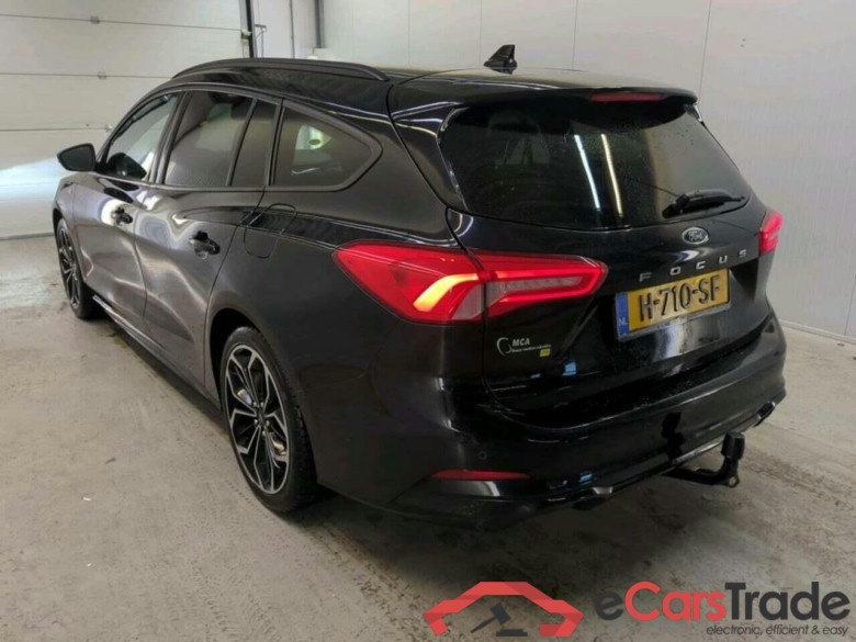 FORD Focus Wagon 1.0 EcoB. ST L. Bns #6