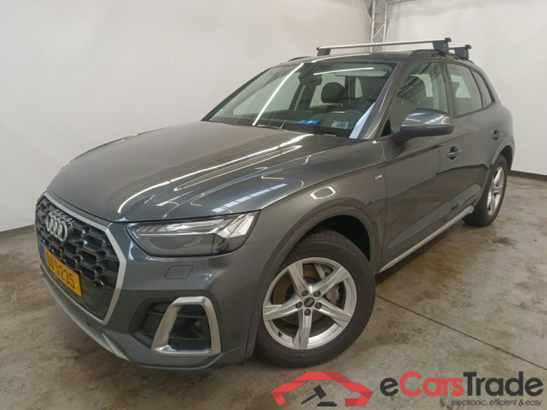 AUDI Q5 DIESEL - 2020 40 TDi 204hp Quattro S line S tronic 5d #1