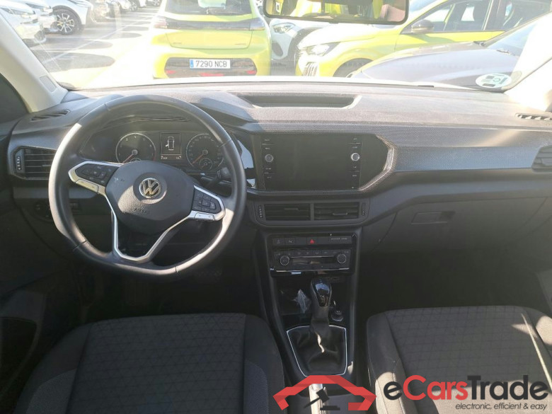 VOLKSWAGEN T-Cross / 2018 / 5P / todoterreno Advance 1.0 TSI 85kW (115CV) DSG (AC) #3