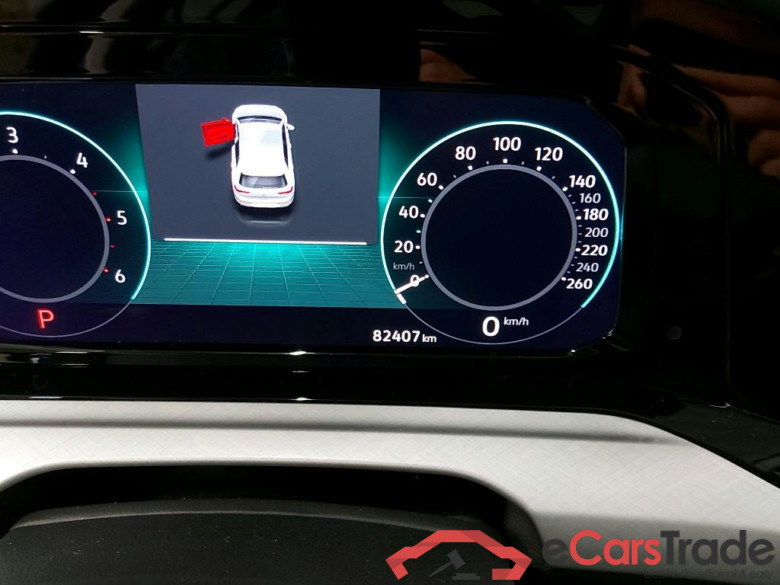 VOLKSWAGEN - VW  GOLF TDI 150PK DSG Life With Nav Discover Media & Travel Media #5