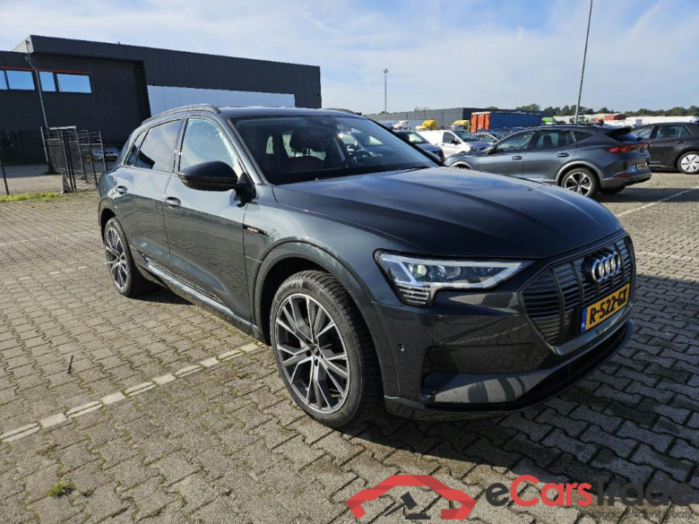 AUDI e-tron 300 kW #4
