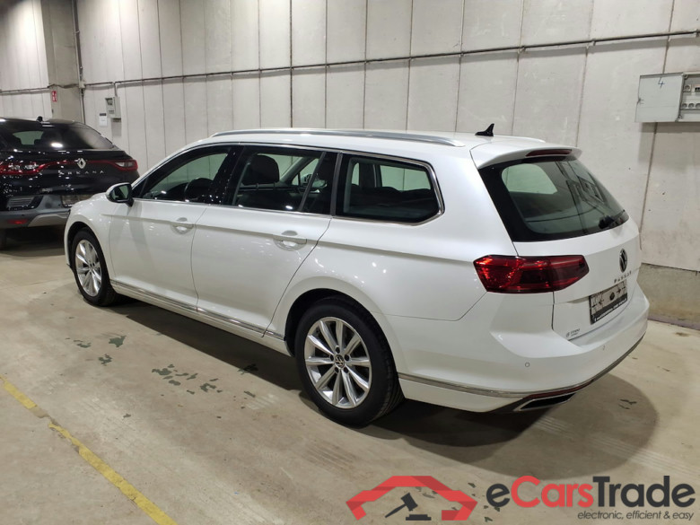 VOLKSWAGEN PASSAT VARIANT - 2019 1.5 TSI Elegance Business OPF #2