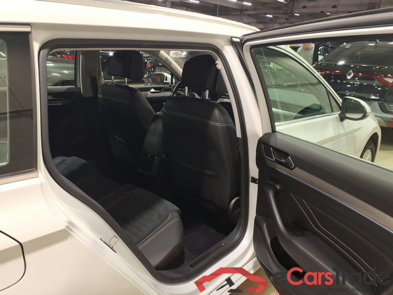 VOLKSWAGEN PASSAT VARIANT - 2019 1.5 TSI Elegance Business OPF #5