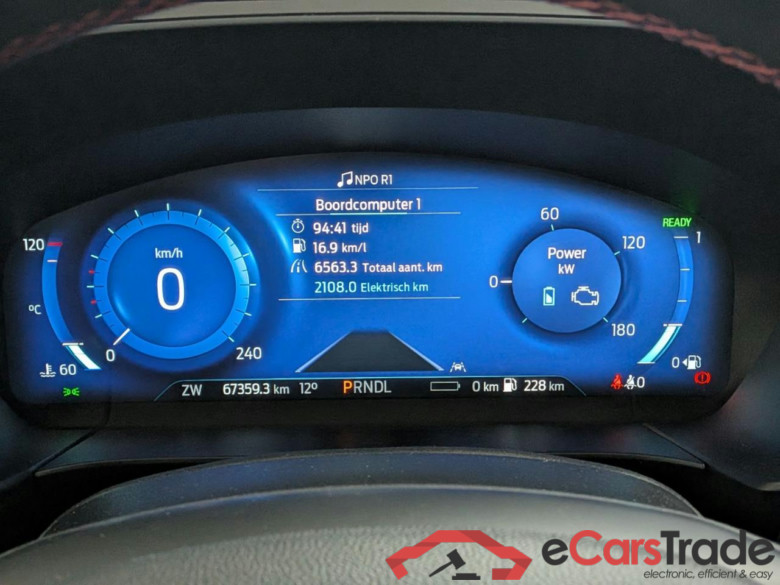 FORD Kuga 2.5 PHEV ST-Line #6