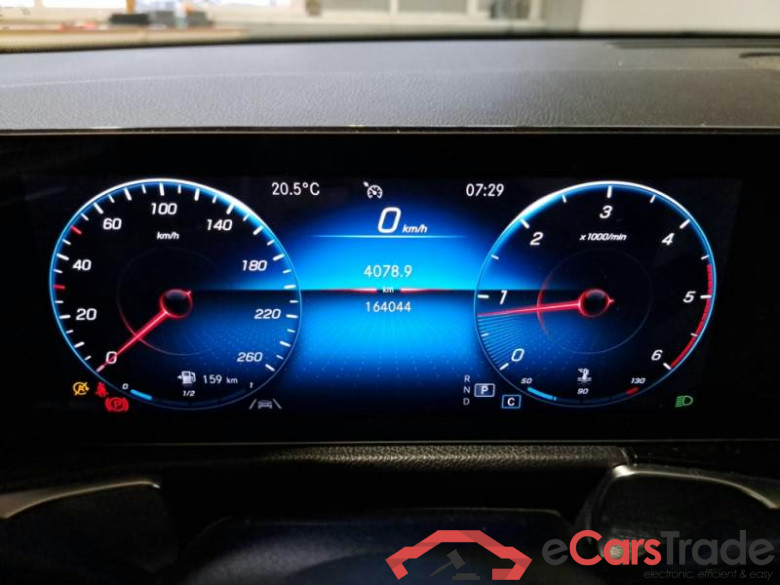 MERCEDES-BENZ GLB / 2019 / 5P / SUV GLB 200 D AUTOMATIC 4MATIC SPORT PLUS #4