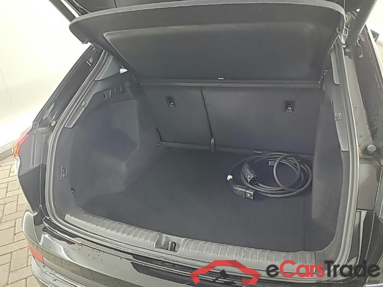 AUDI Q4 e-tron 40 e-tron Laun.Edit.Ad.Pl.150kW Athlon Edition #5
