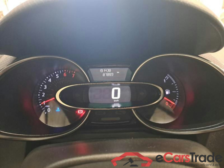 RENAULT CLIO / 2016 / 5P / BERLINA 0.9 TCE ENERGY GPL LIFE #4