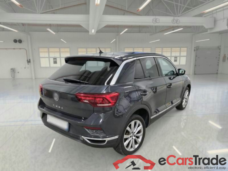 VOLKSWAGEN T-ROC / 2017 / 5P / SUV 1.6 TDI SCR ADVANCED BMT #2