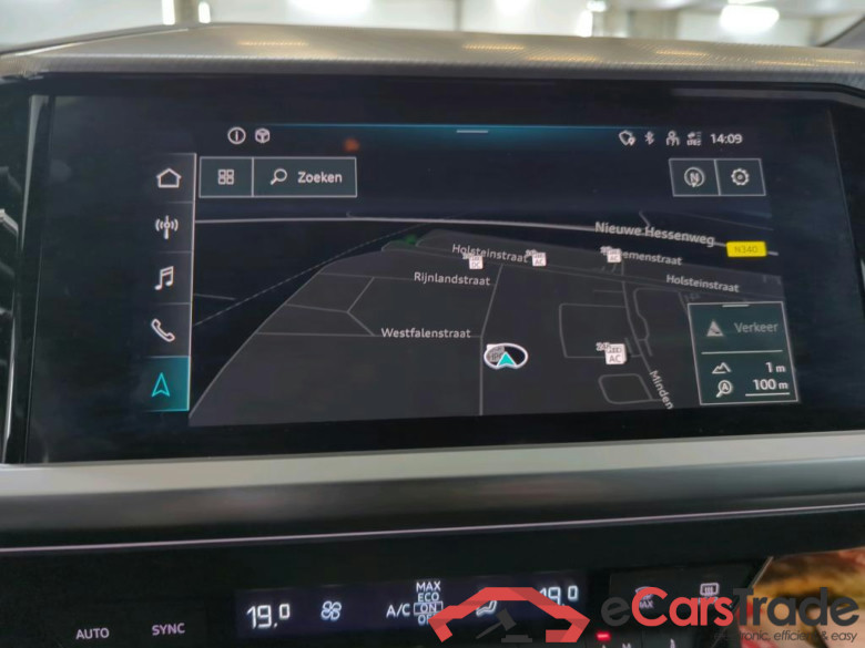 AUDI Q4 e-tron 150 kW #2