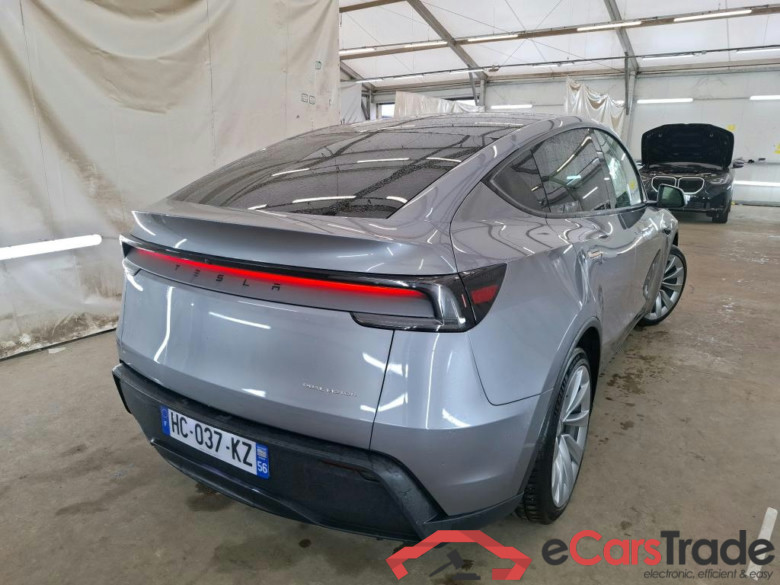 TESLA Model Y / 2025 / 5P / SUV BEV Grande Autonomie All-Wheel Drive #6
