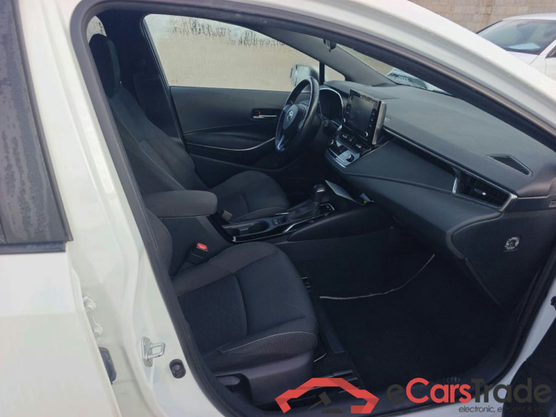 TOYOTA Corolla / 2019 / 5P / familiar 1.8 125H BUSINESS PLUS E-CVT TOU SPORT #6