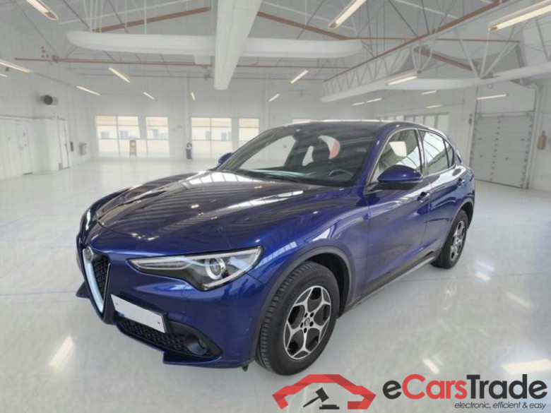 ALFA ROMEO STELVIO / 2017 / 5P / SUV 2.2 TD 190 CV SUPER BUSINESS AT8 Q4