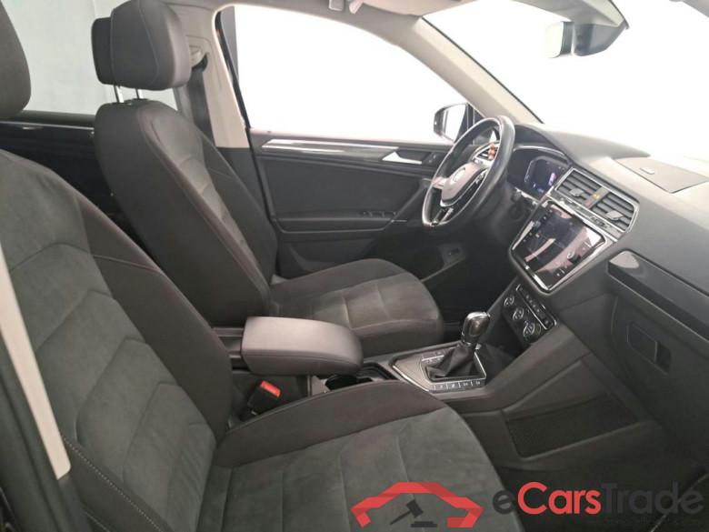 VOLKSWAGEN Tiguan Allspace 5p SUV 2.0 TDI 150 DSG7 Carat #6