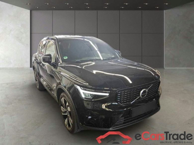 Volvo XC40 (2017->) DE - SUV5 B4 2WD EU6d, Plus Dark, (Facelift) 2022 - 2024 #2