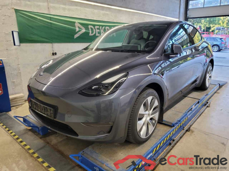 Tesla Model Y (01.2021->) DE - SUV5 Dual, Maximale Reichweite Dual AWD, 2021 - 2025 #1