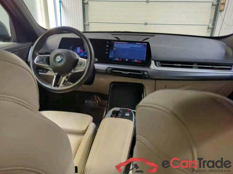 BMW iX1 xDrive30 Launch Ed. #3