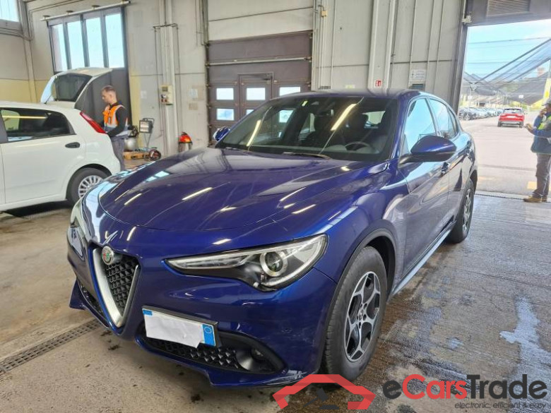 ALFA ROMEO STELVIO / 2017 / 5P / SUV 2.2 TD 160 CV SUPER BUSINESS AT8 RWD #1