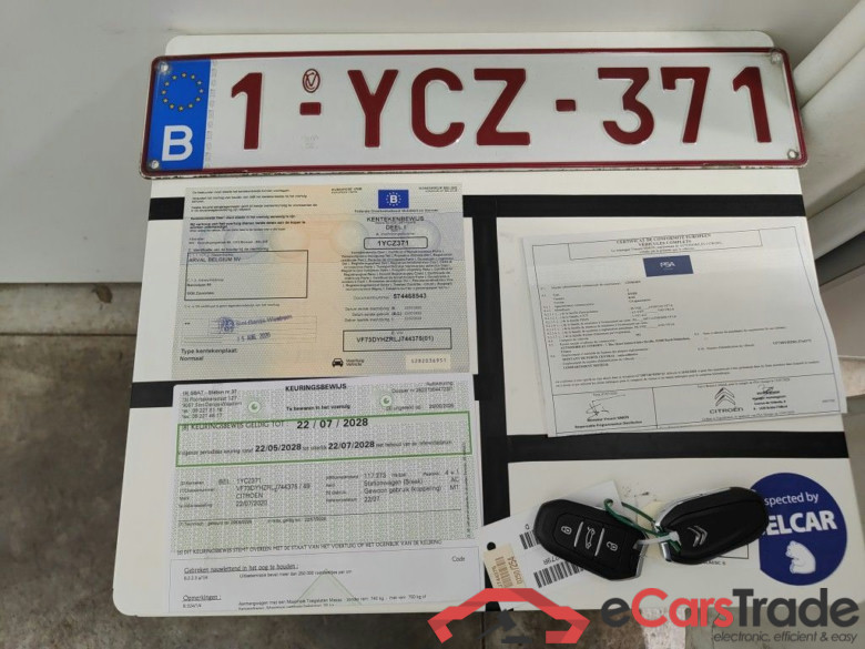 Citroën C4 Spacetourer 1.5 BlueHDi 130 S&S EAT8 Feel 5d #4