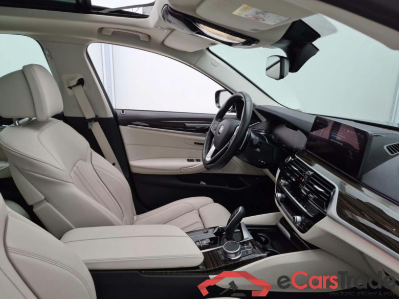 BMW 5-SERIE TOURING 530E #3