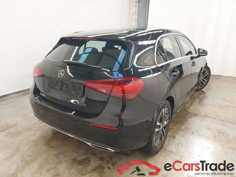 Mercedes-Benz Classe A A 180 Business Line 5d #2