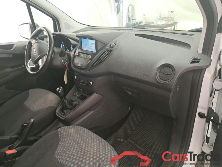 FORD Tourneo Courier / 2018 / 5P / monospace 1.5 TDCI 75 AMBIENTE #5