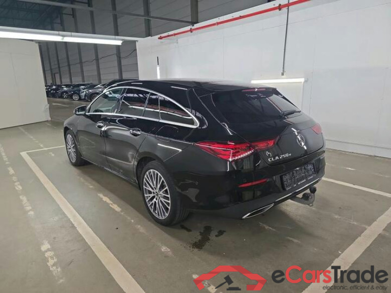 Mercedes CLA Shooting Brake CLA Shooting Brake CLA 250 e Business Solution (PHEV) 160kW/218pk  5D/P Auto-8 #3