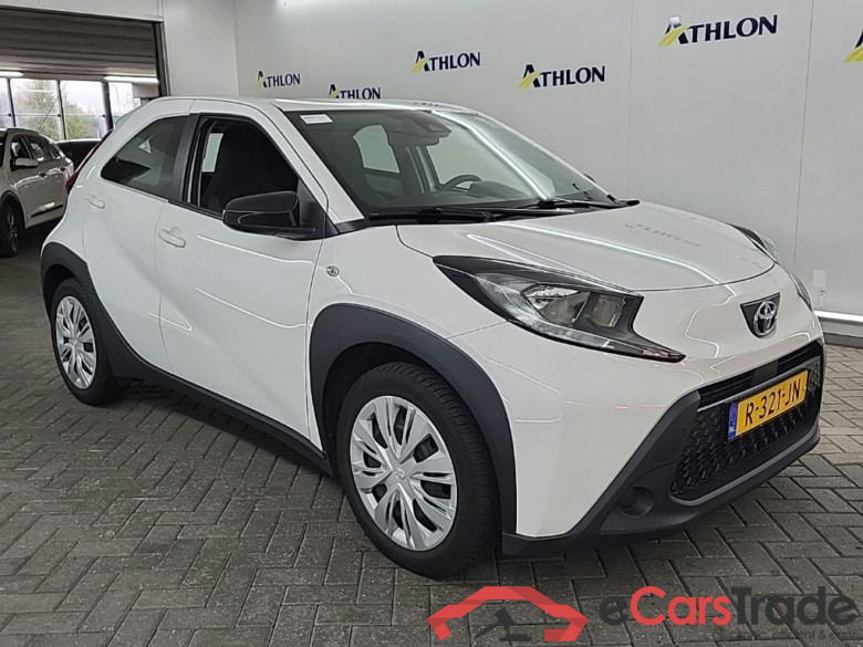 TOYOTA Aygo X 1.0 VVT-I MT play 5D 53kW #2