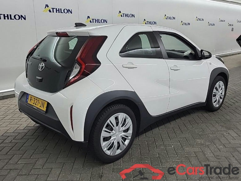 TOYOTA Aygo X 1.0 VVT-I MT play 5D 53kW #3