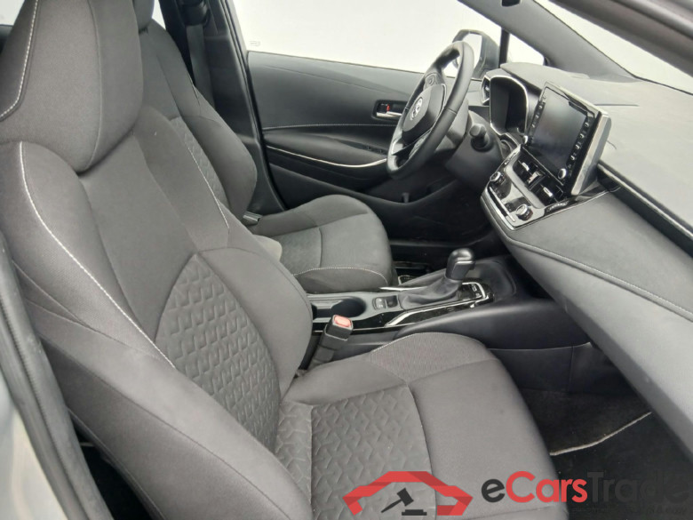 TOYOTA Corolla / 2019 / 5P / familiar 1.8 125H ACTIVE TECH E-CVT TOU SPORT #6
