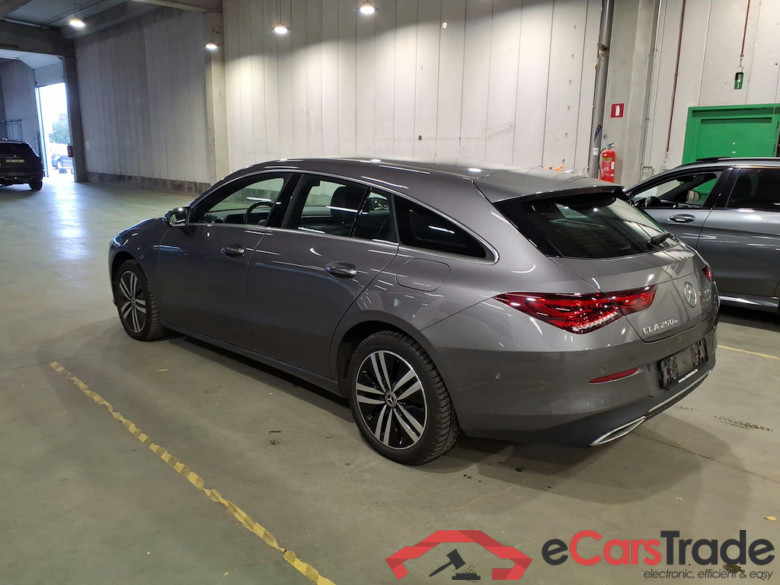MERCEDES-BENZ CLA - Klasse 1.3 CLA 250 E BUSINESS SOLUTION DCT #2