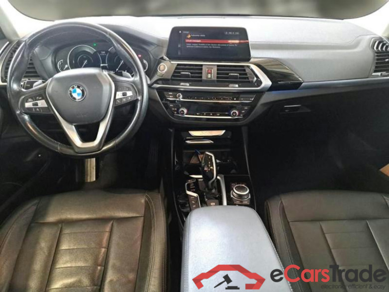 BMW X3 / 2017 / 5P / SUV XDRIVE 30E LUXURY #3