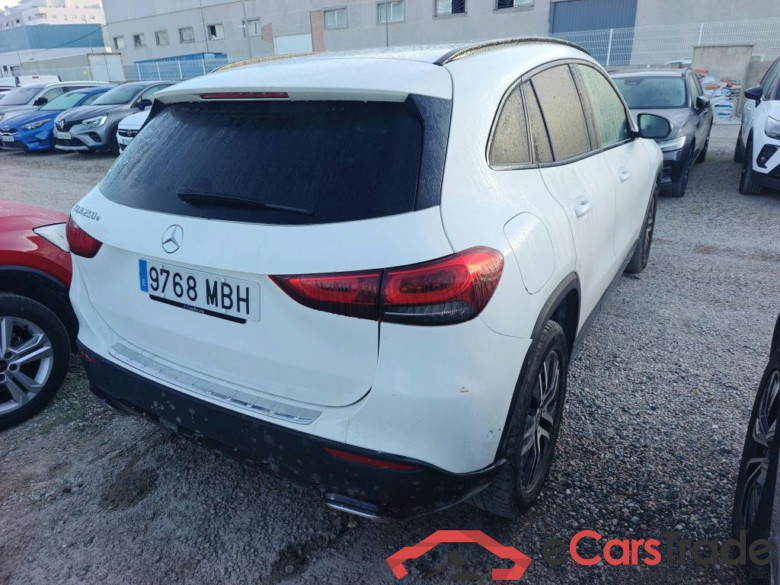 MERCEDES-BENZ GLA / 2020 / 5P / todoterreno GLA 250 e #2