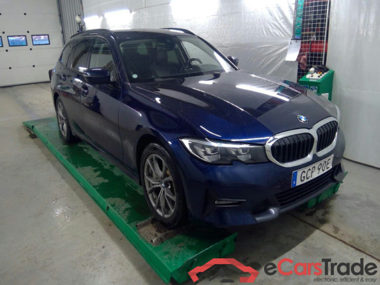 330e Tour. xDr. Connect. Aut #2