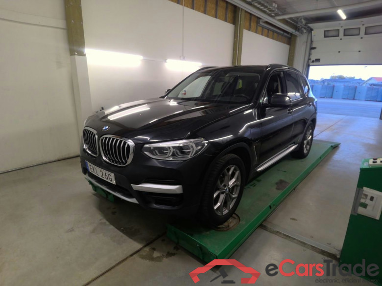 X3 30e Connect Edt. xDrive Aut #2