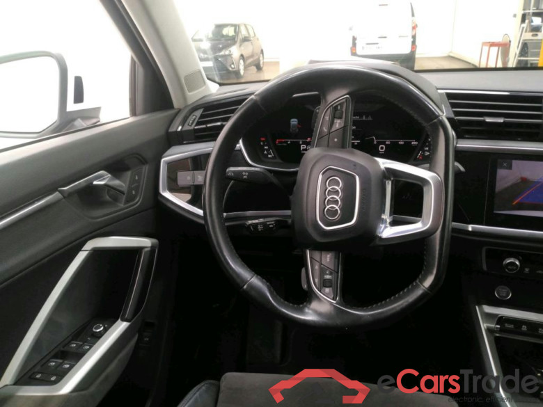 AUDI Q3 5p SUV 2.0 35 TDI 150 S TRONIC DESIGN LUXE #5