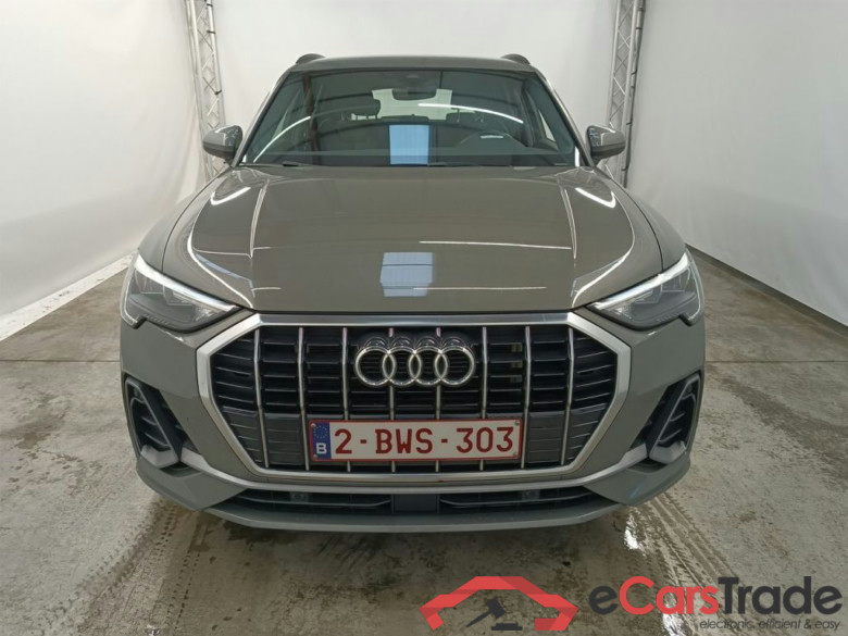 Audi Q3 45 TFSI e S tronic S Line 5d #5