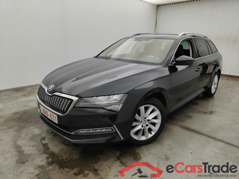 Skoda Superb Combi 1.4 TSI iV 160kW DSG6 Clever 5d #1