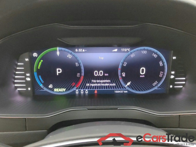 Skoda Superb Combi 1.4 TSI iV 160kW DSG6 Clever 5d #6