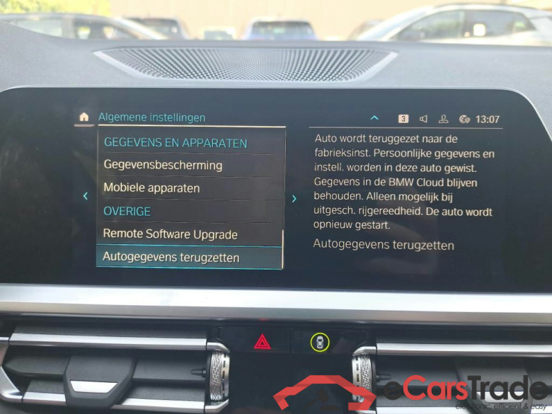 BMW 3 SERIES TOURING 2.0 330E (215KW) XDRIVE TOURING #3