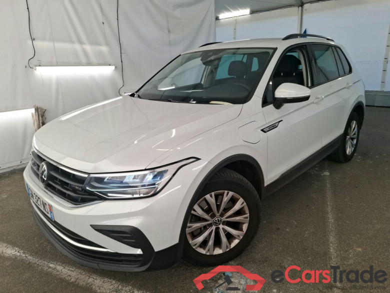 VOLKSWAGEN Tiguan / 2020 / 5P / SUV 1.4 eHybrid 245 DSG6 Life Business